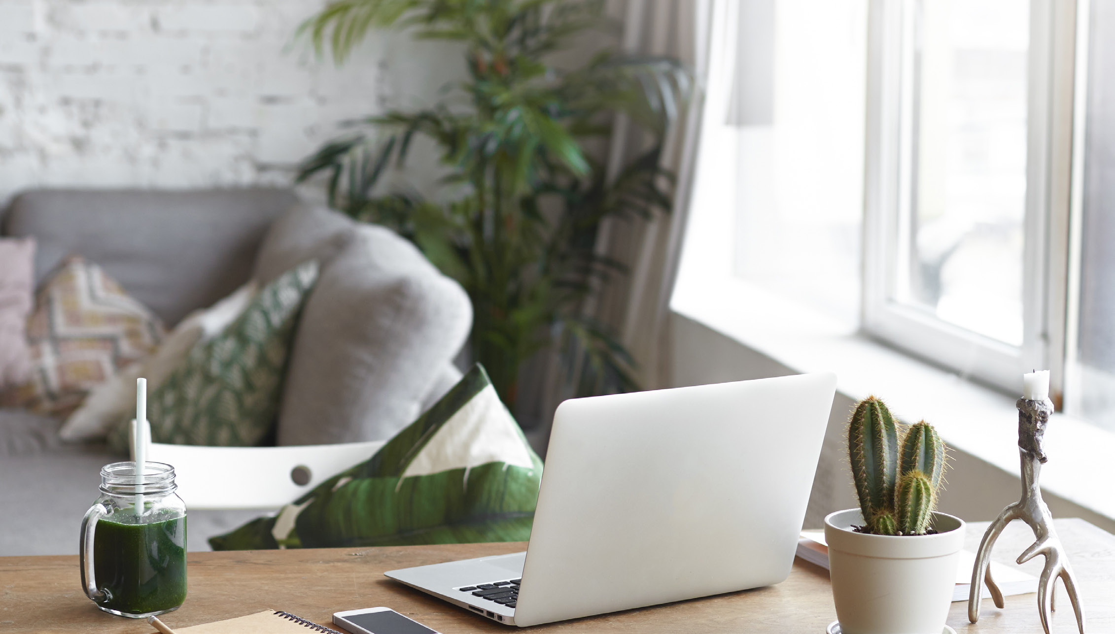 Trabajo híbrido hoy: Qué funciona, qué no funciona y como mejorarlo
